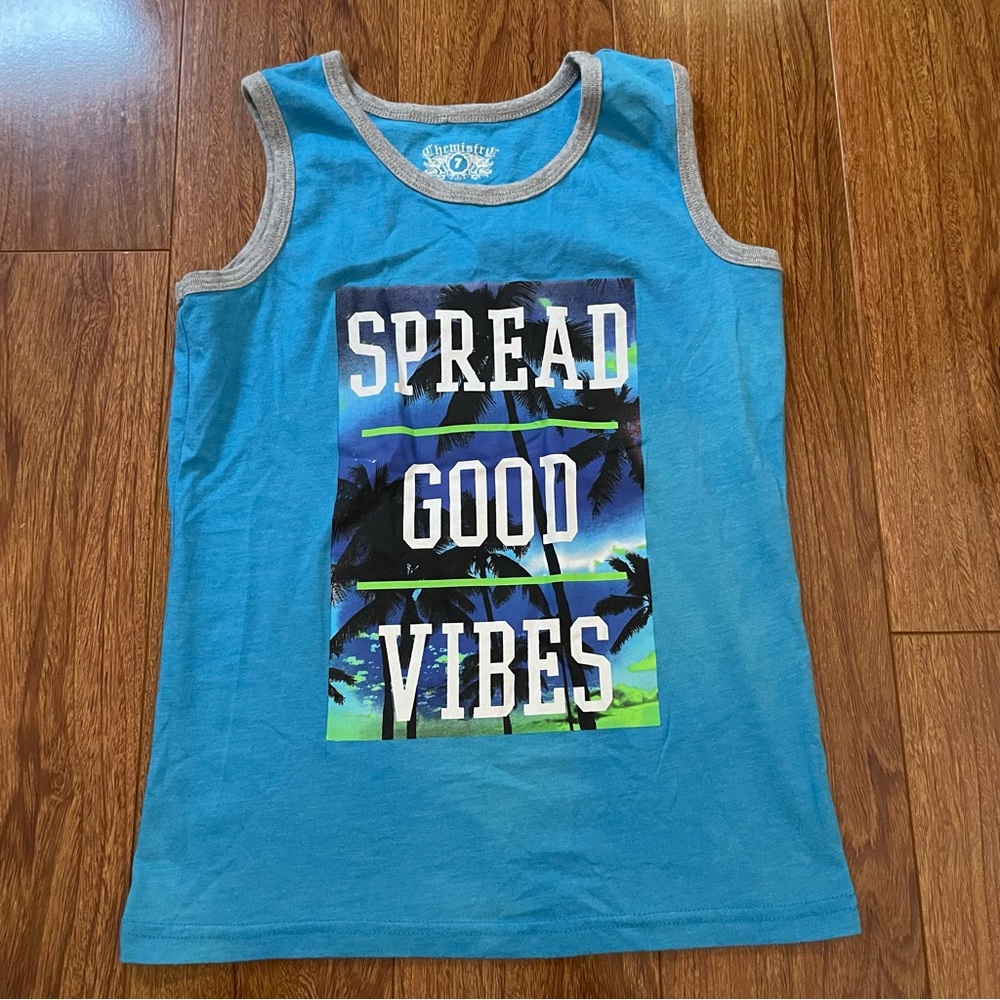 4/$13 Chemistry “Spread Good Vibes” Tank - Size 7
